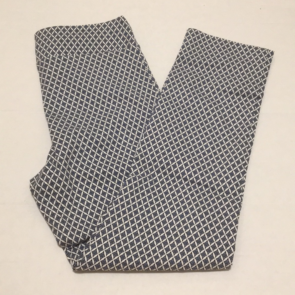 Margaret M slimming pants.